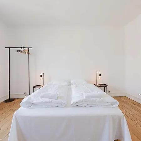 Stunning 6-pax Valby Apartment Kopenhagen